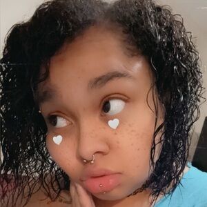 Meet your Posher, Savannah